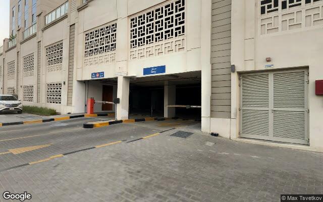 Street View near Azizi. Daisy